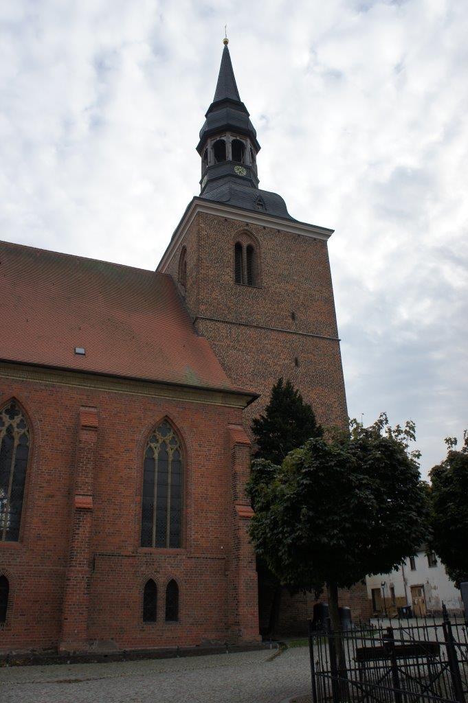 Katholische Kirche St. Peter und Paul in Nauen